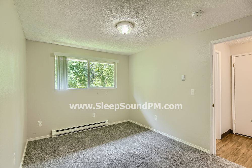 Apartment for rent at 691 Molalla Ave #15, Oregon City, OR 97045