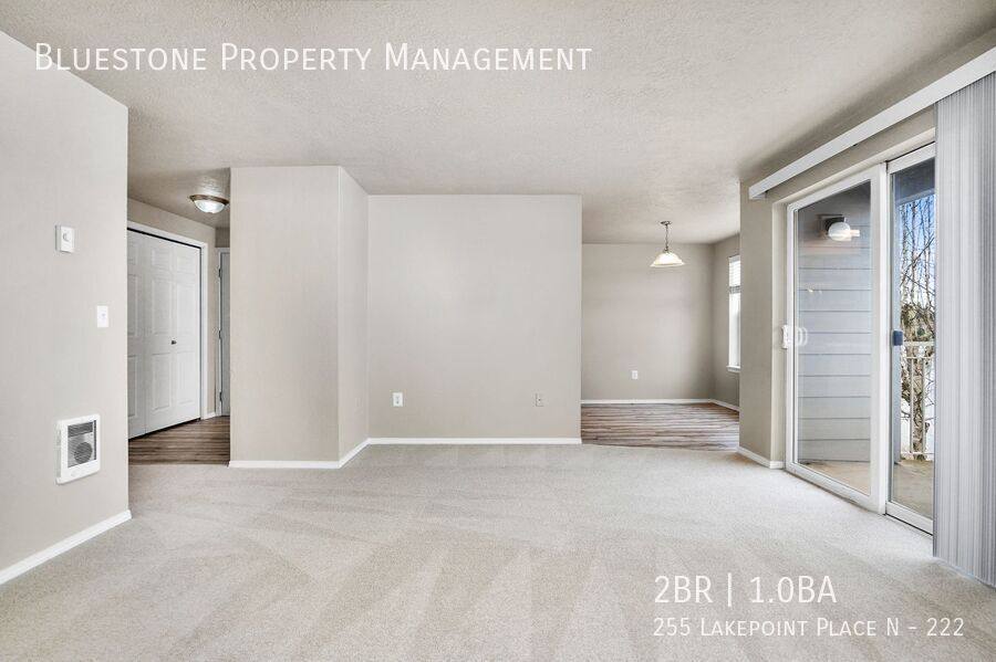 Apartment for rent at 255 Lakepoint Place N #222, Salem, OR 97303