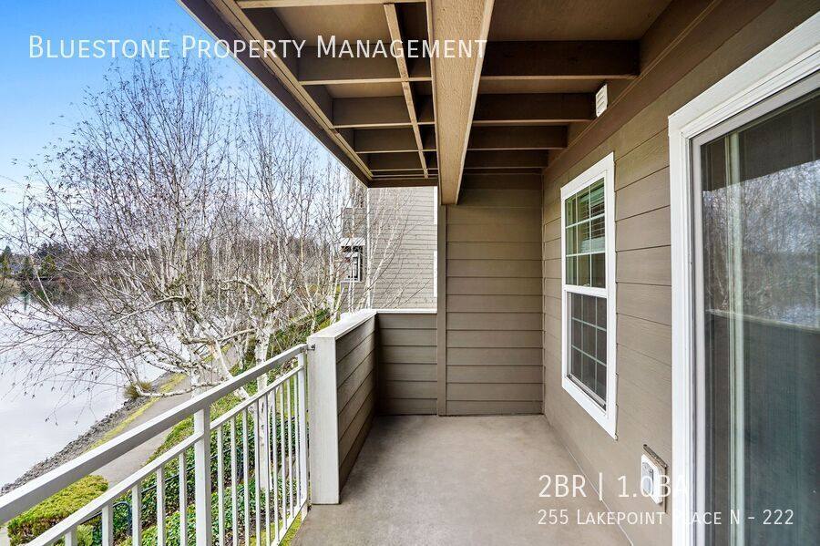 Apartment for rent at 255 Lakepoint Place N #222, Salem, OR 97303