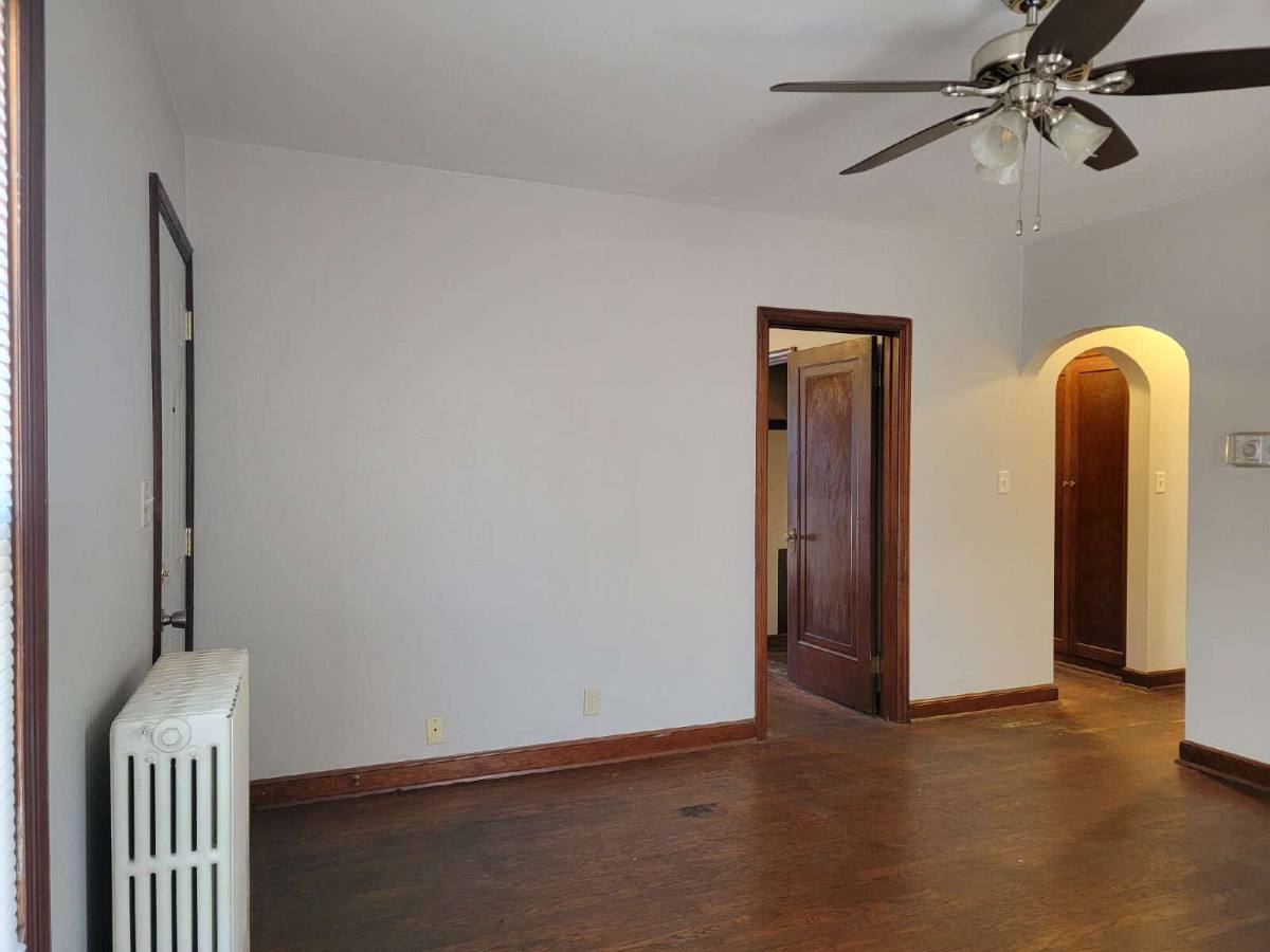 Apartment for rent at 512 S Memorial Dr, Appleton, WI 54911