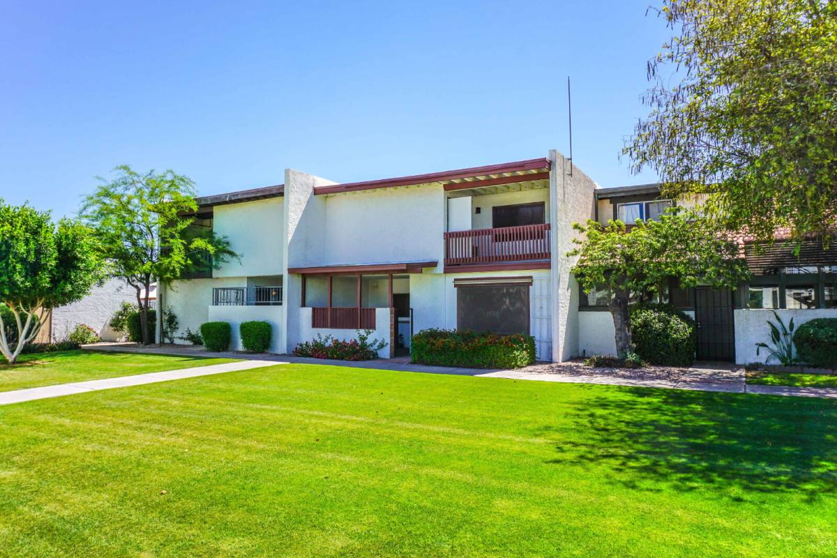 Townhouse for rent at 3131 S Fairfield Dr, Tempe, AZ 85282