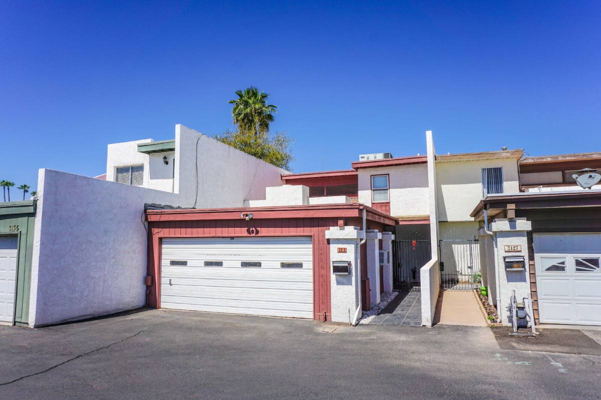 Townhouse for rent at 3131 S Fairfield Dr, Tempe, AZ 85282