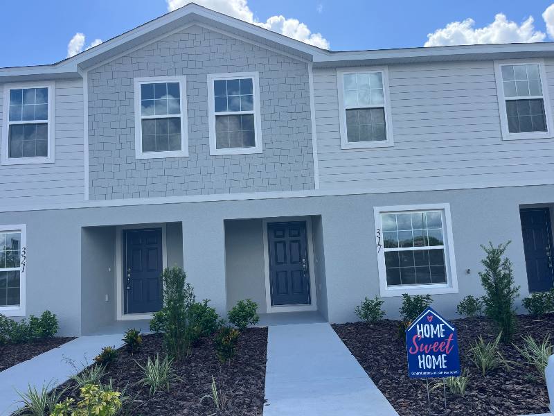 Townhouse for rent at 317 Wharf Way, Winter Haven, FL 33881