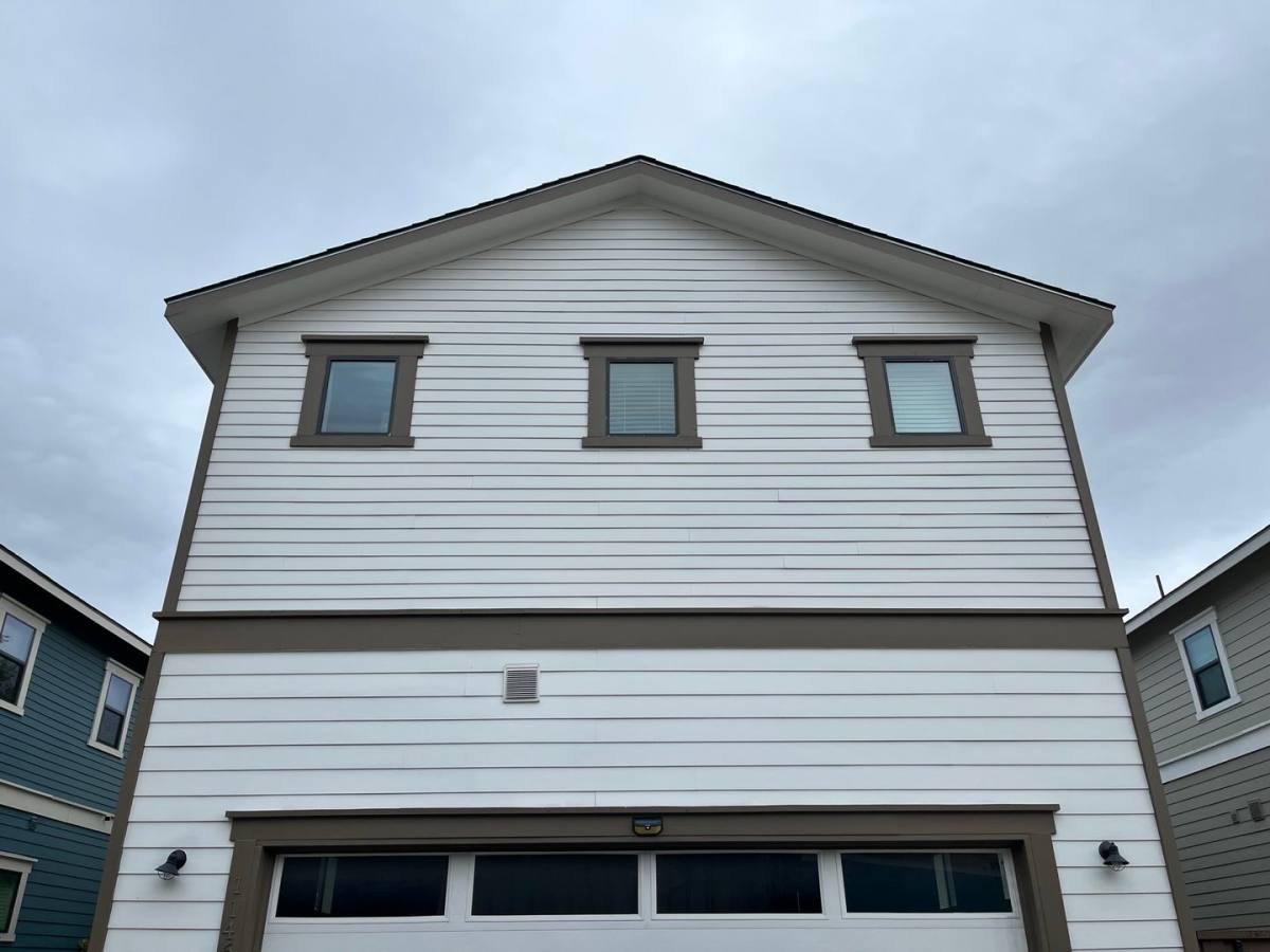 House for rent at 1146 N Olive St, San Antonio, TX 78202