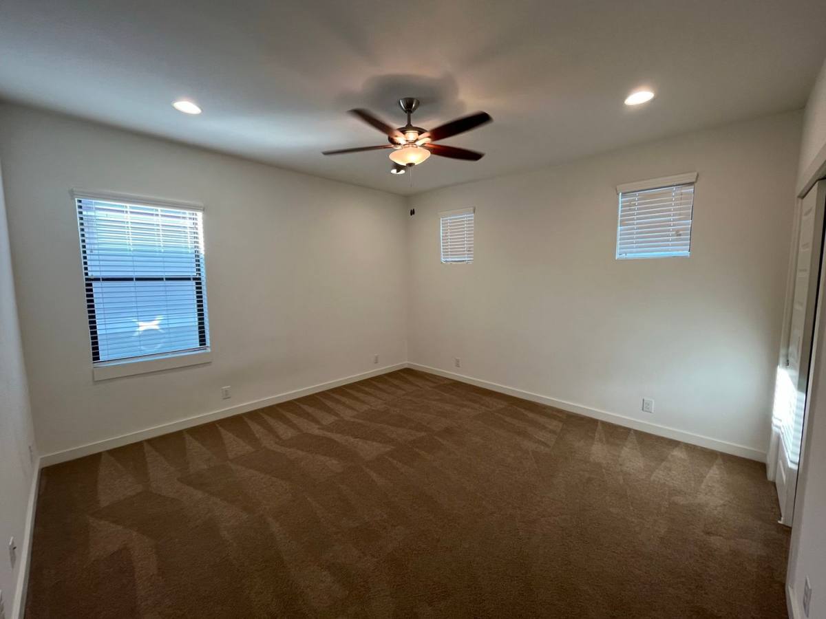 House for rent at 1146 N Olive St, San Antonio, TX 78202