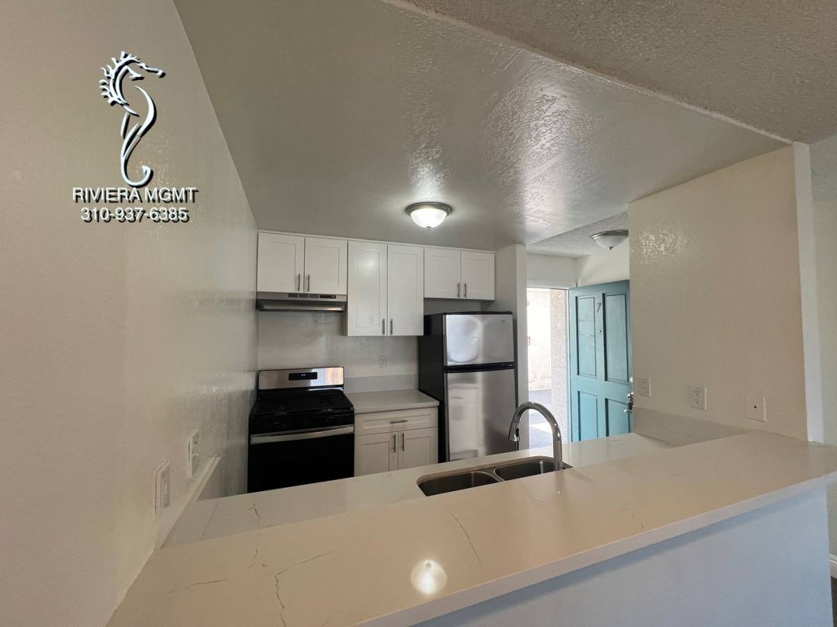 Apartment for rent at 13432 Vermont Ave, Gardena, CA 90247