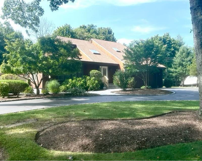 Apartment for rent at 500 Hoffman Lane #1, Hauppauge, NY 11788
