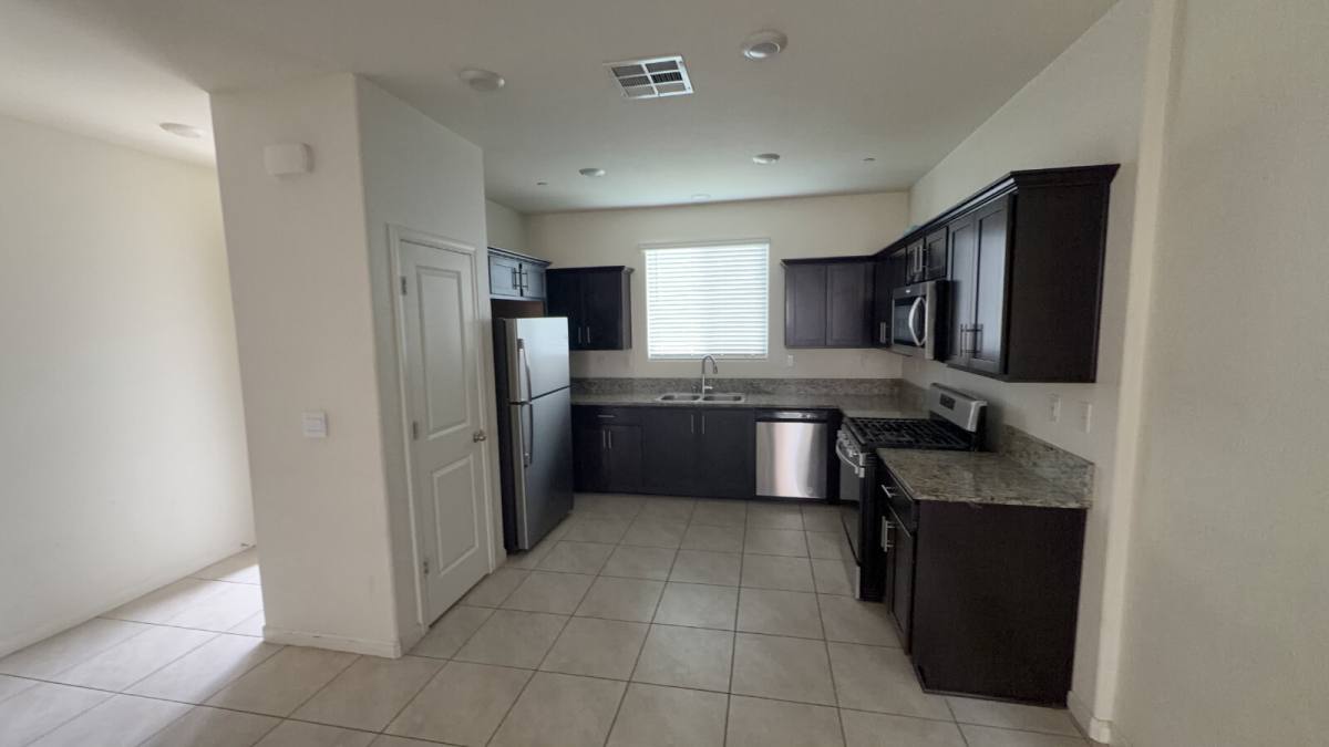 House for rent at 340 Korbel Ave, Merced, CA 95348