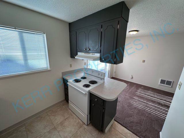 Apartment for rent at 7512 SE Steele St, Portland, OR 97206
