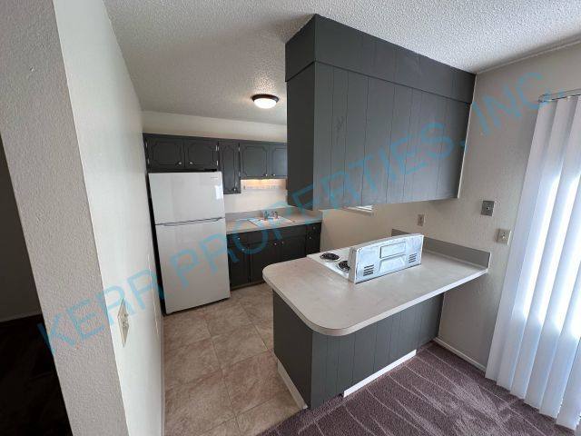 Apartment for rent at 7512 SE Steele St, Portland, OR 97206
