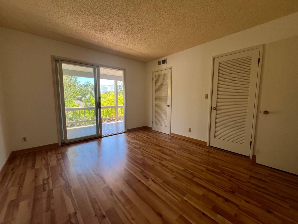 Apartment for rent at 854 Twin Pines Circle, Ashland, OR 97520