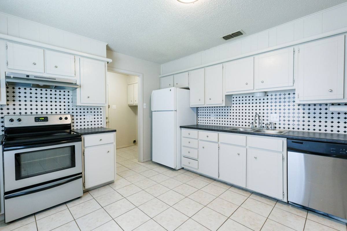 House for rent at 6333 29th St, Lubbock, TX 79407