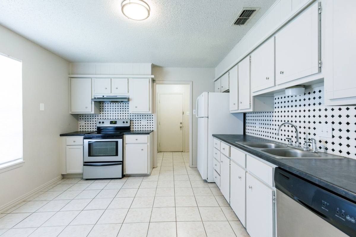 House for rent at 6333 29th St, Lubbock, TX 79407