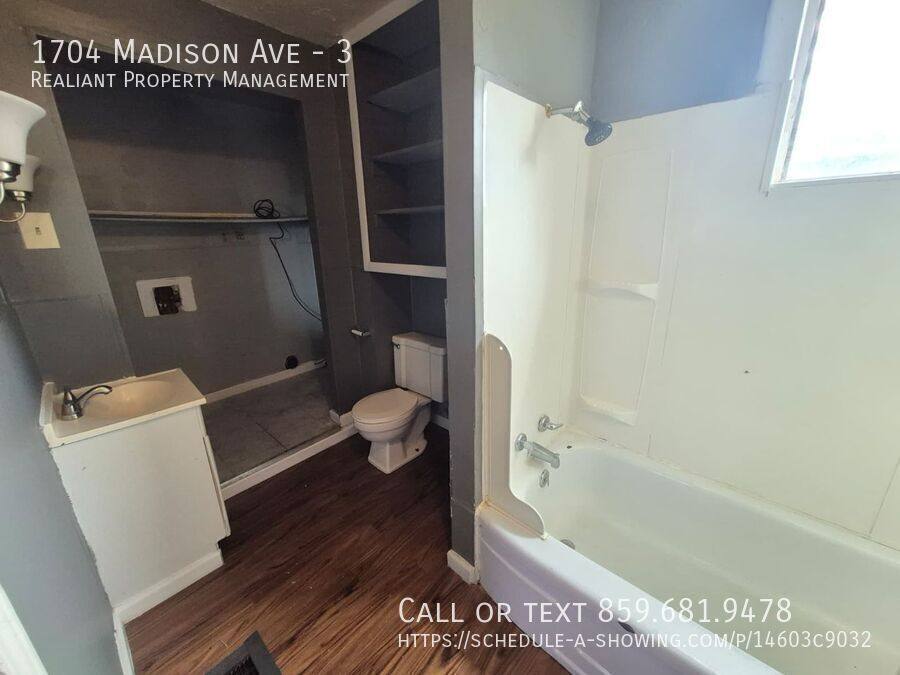 Apartment for rent at 1704 Madison Ave #3, Covington, KY 41011