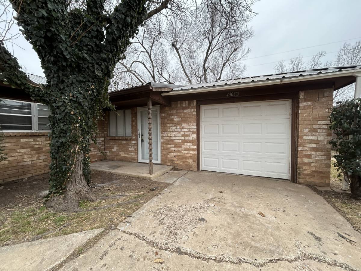 Apartment for rent at 4303 52nd St #B, Lubbock, TX 79413