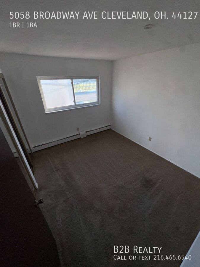 Apartment for rent at 5058 Broadway Ave #1, Cleveland, OH 44127