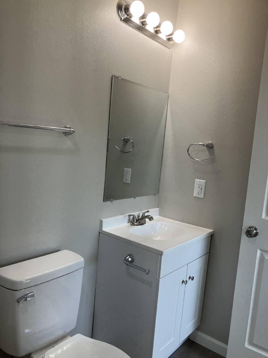 Apartment for rent at 1855 D St #4, Merced, CA 95340