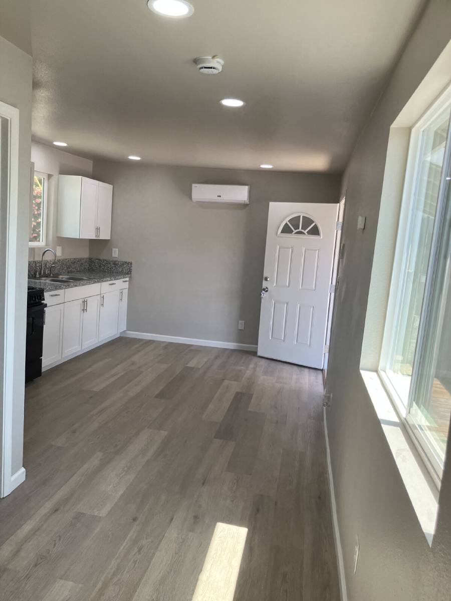 Apartment for rent at 1855 D St #4, Merced, CA 95340