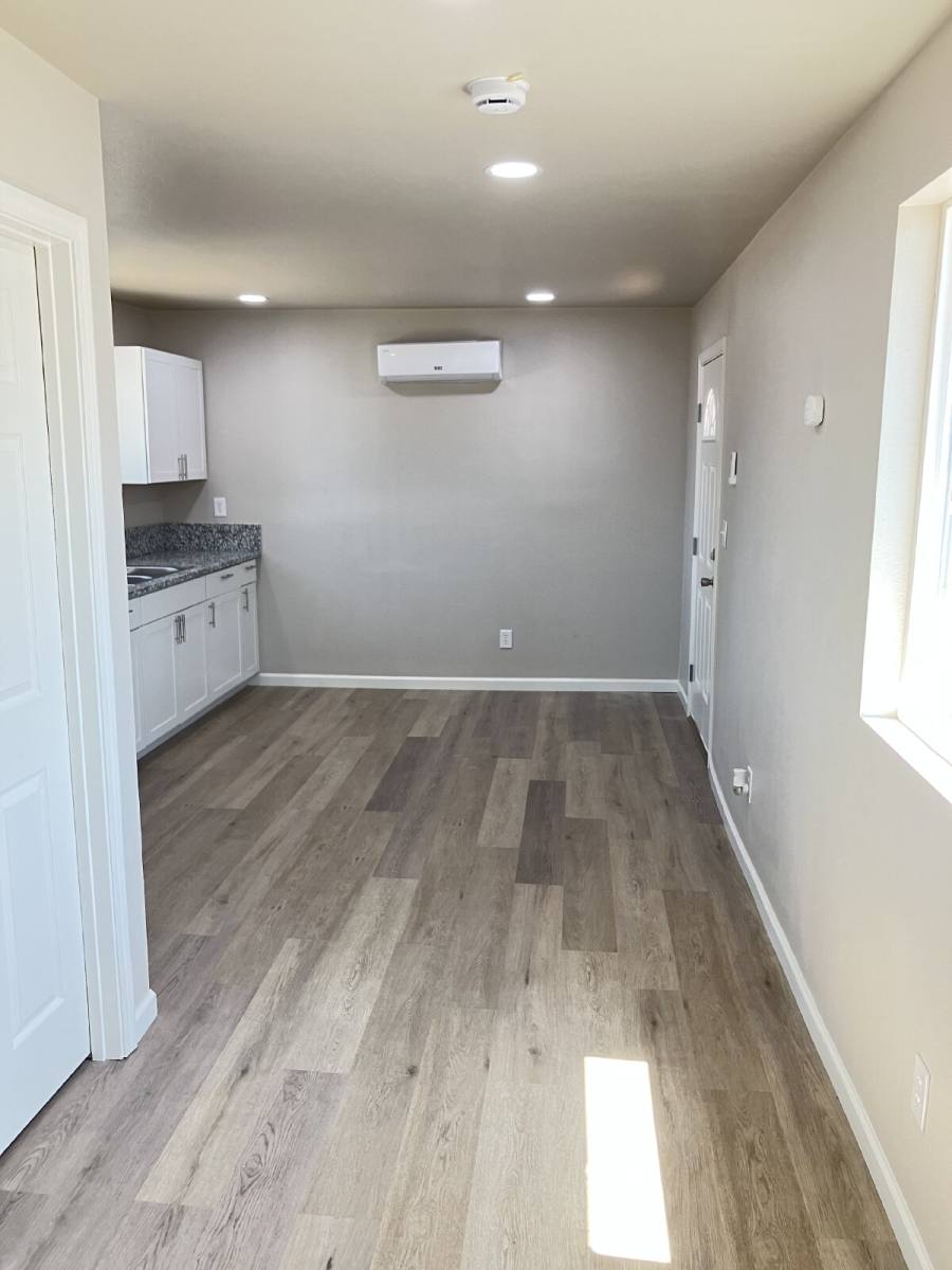 Apartment for rent at 1855 D St #4, Merced, CA 95340