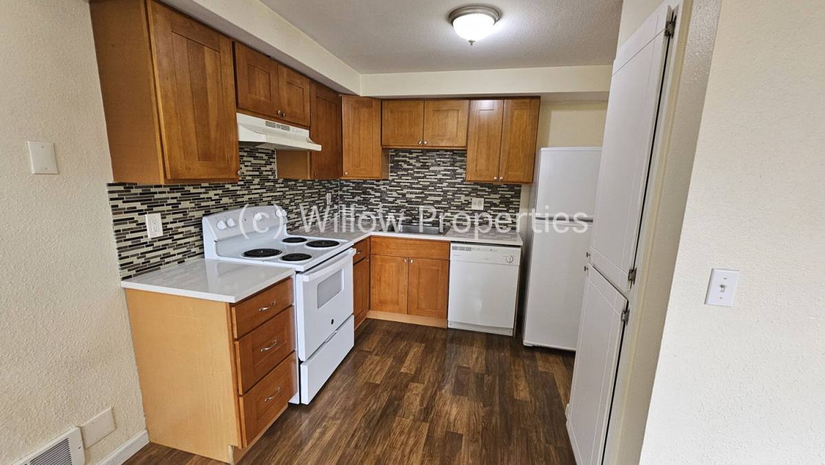 Apartment for rent at 767 S 40th St #A, Tacoma, WA 98418