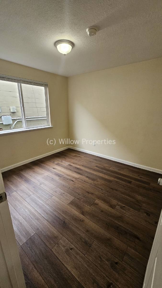 Apartment for rent at 767 S 40th St #A, Tacoma, WA 98418