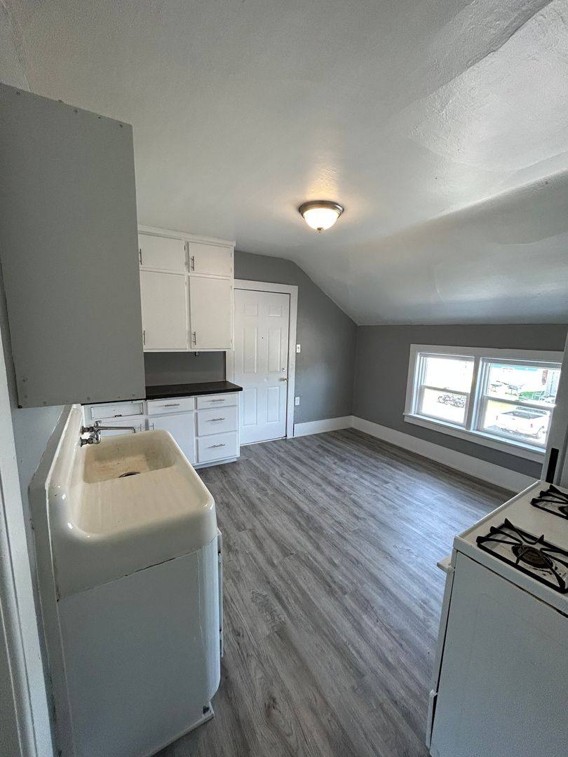 Apartment for rent at 802 Terrace Ave, Marinette, WI 54143