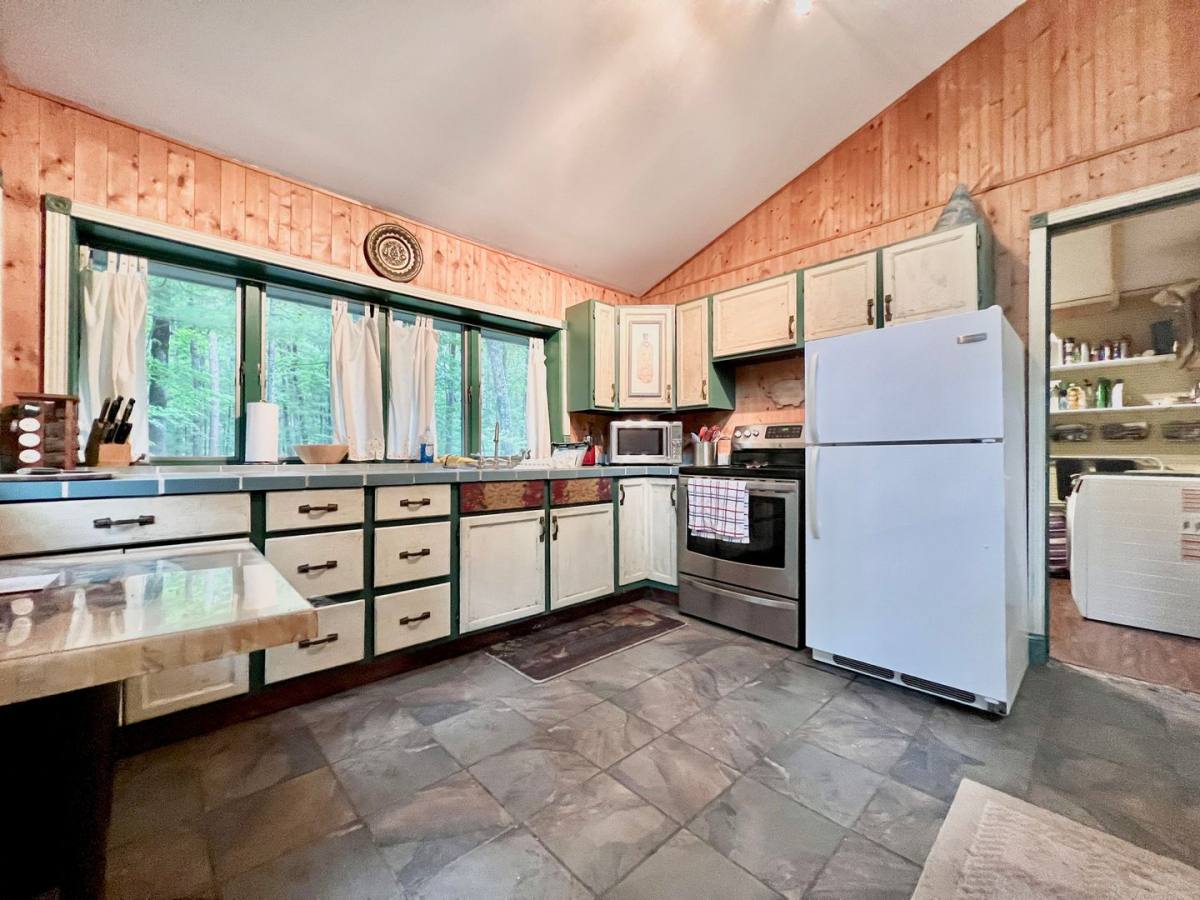 House for rent at 8904 Park Lane, Interlochen, MI 49643