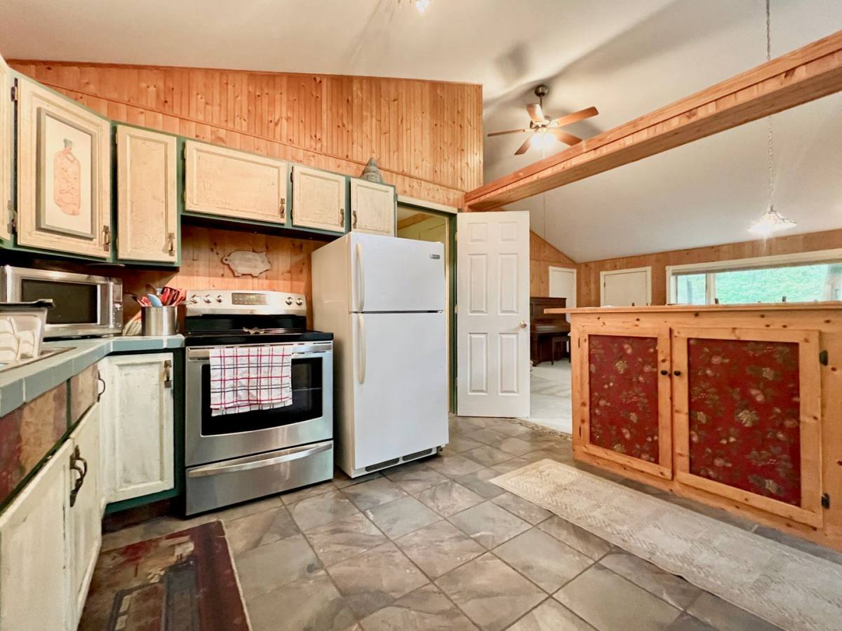 House for rent at 8904 Park Lane, Interlochen, MI 49643