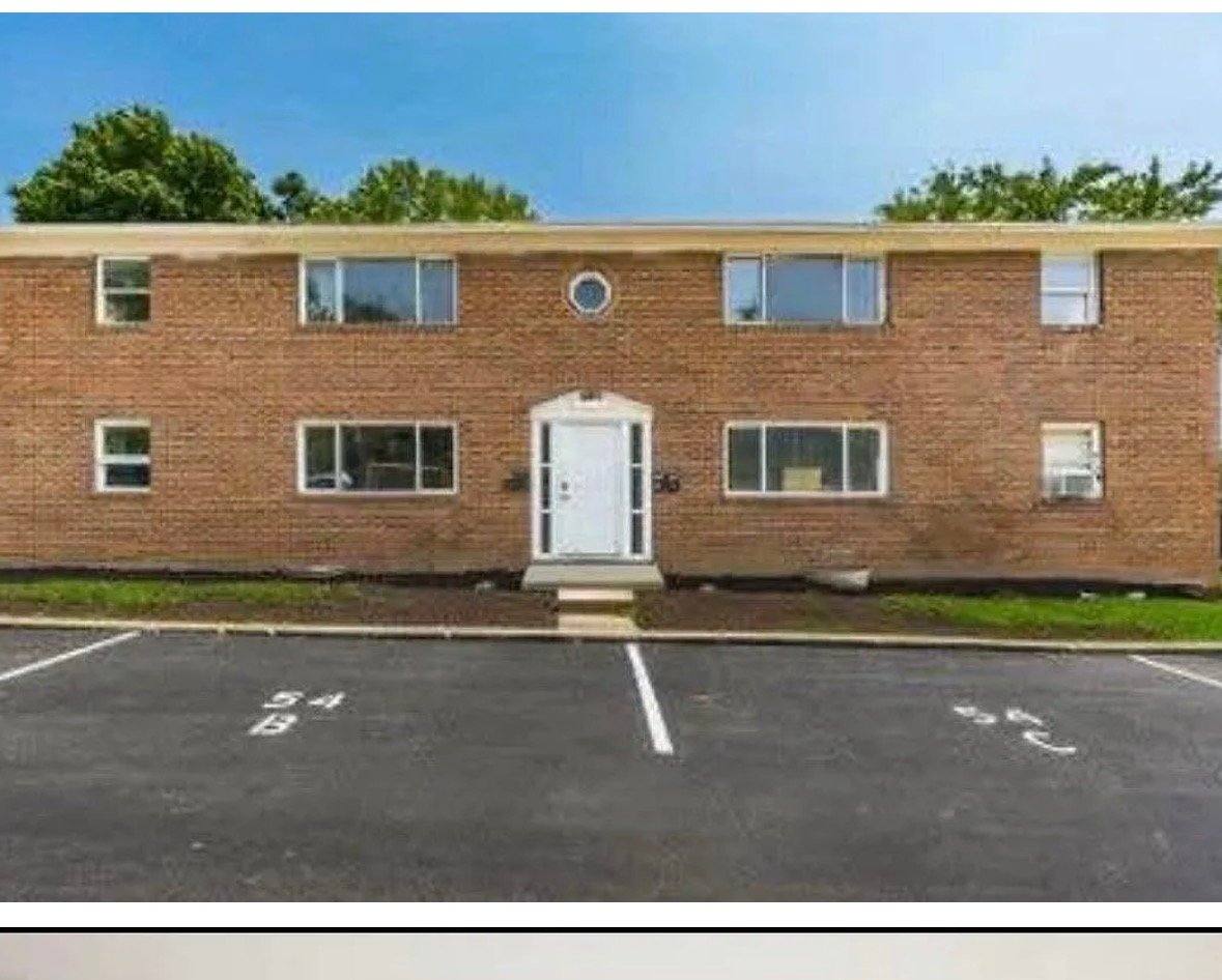 Apartment for rent at 1952 Oakland Park Ave #C, Columbus, OH 43224