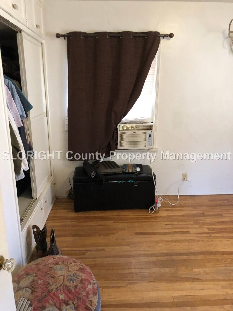 House for rent at 434 11th St, Paso Robles, CA 93446