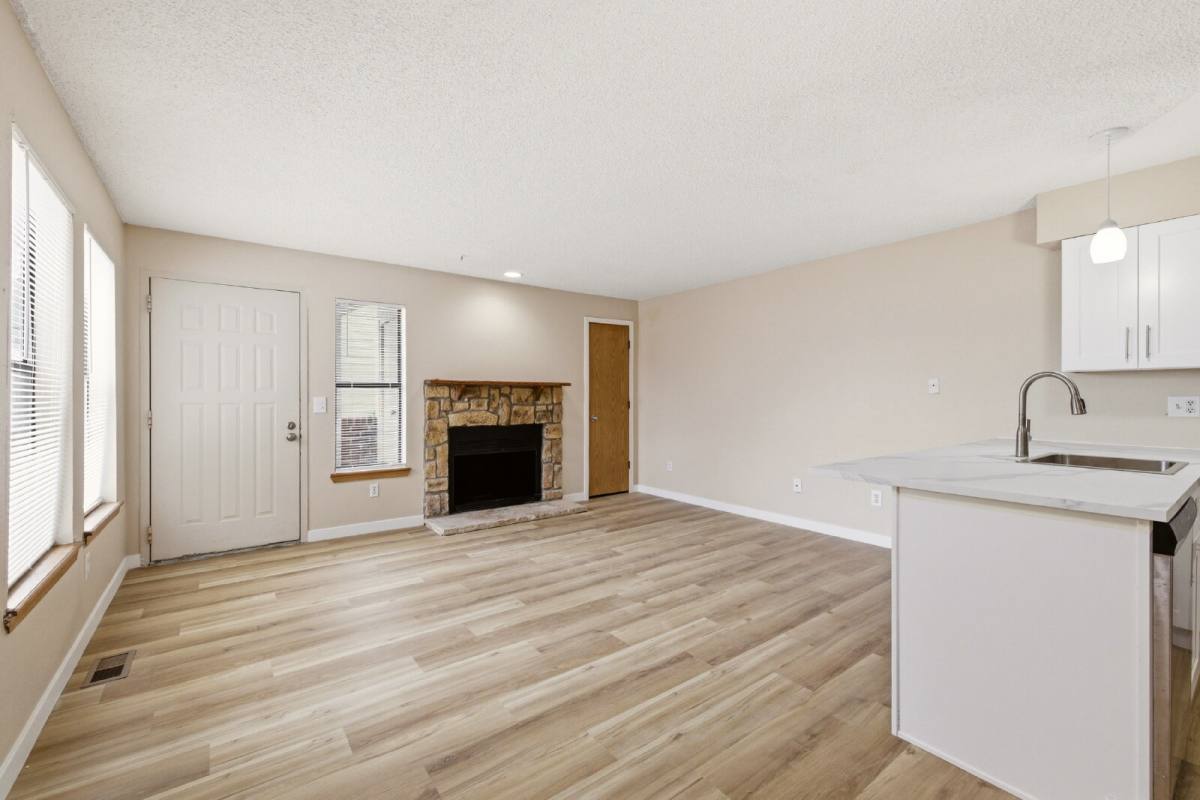 Condo for rent at 982 S Dearborn Way #5, Aurora, CO 80012