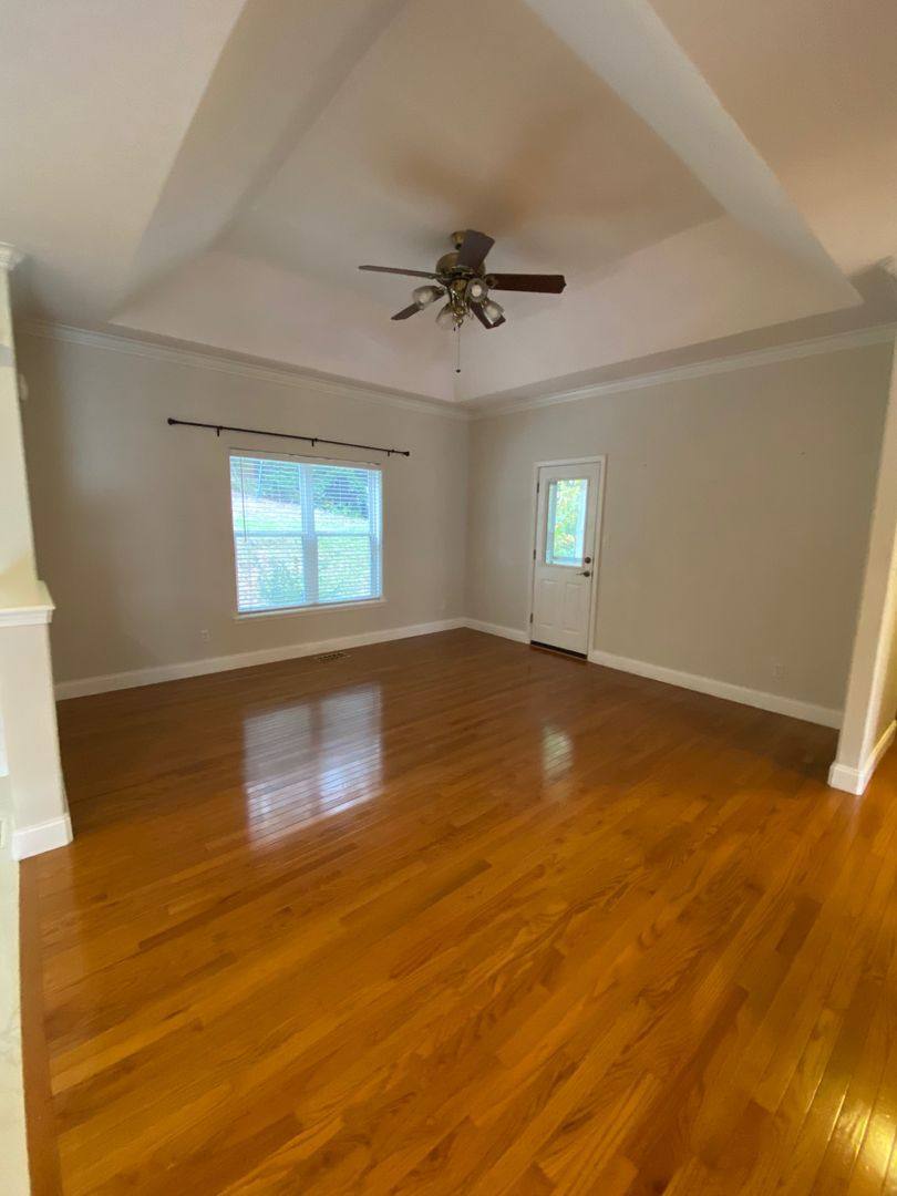 House for rent at 170 S Willow Brook Dr, Asheville, NC 28806