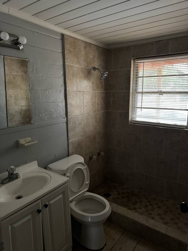 Apartment for rent at 1214 Gillespie Ave #1, Albany, GA 31707