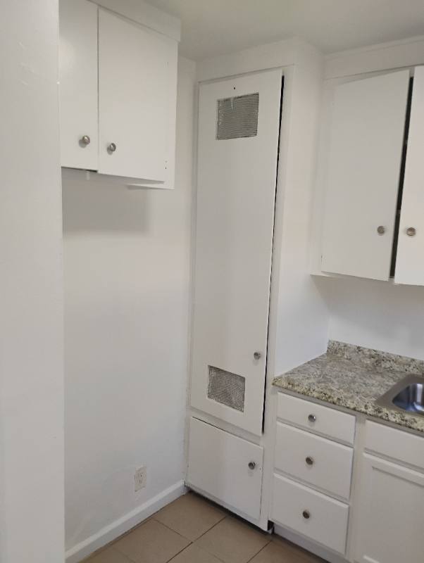 Apartment for rent at 14129 Vanowen St #19, Van Nuys, CA 91405