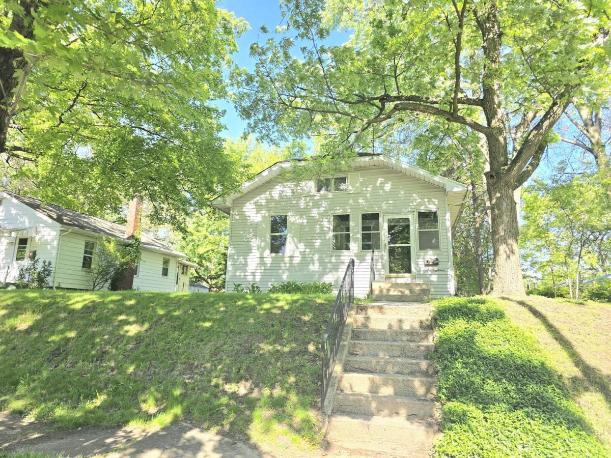 House for rent at 1218 S 26th St, South Bend, IN 46615