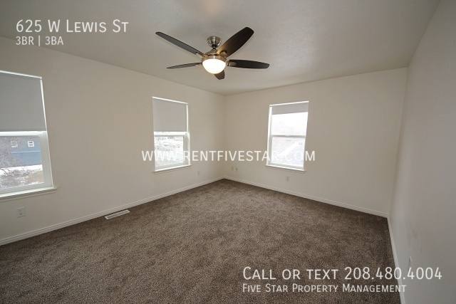 Townhouse for rent at 625 W Lewis St, Pocatello, ID 83204