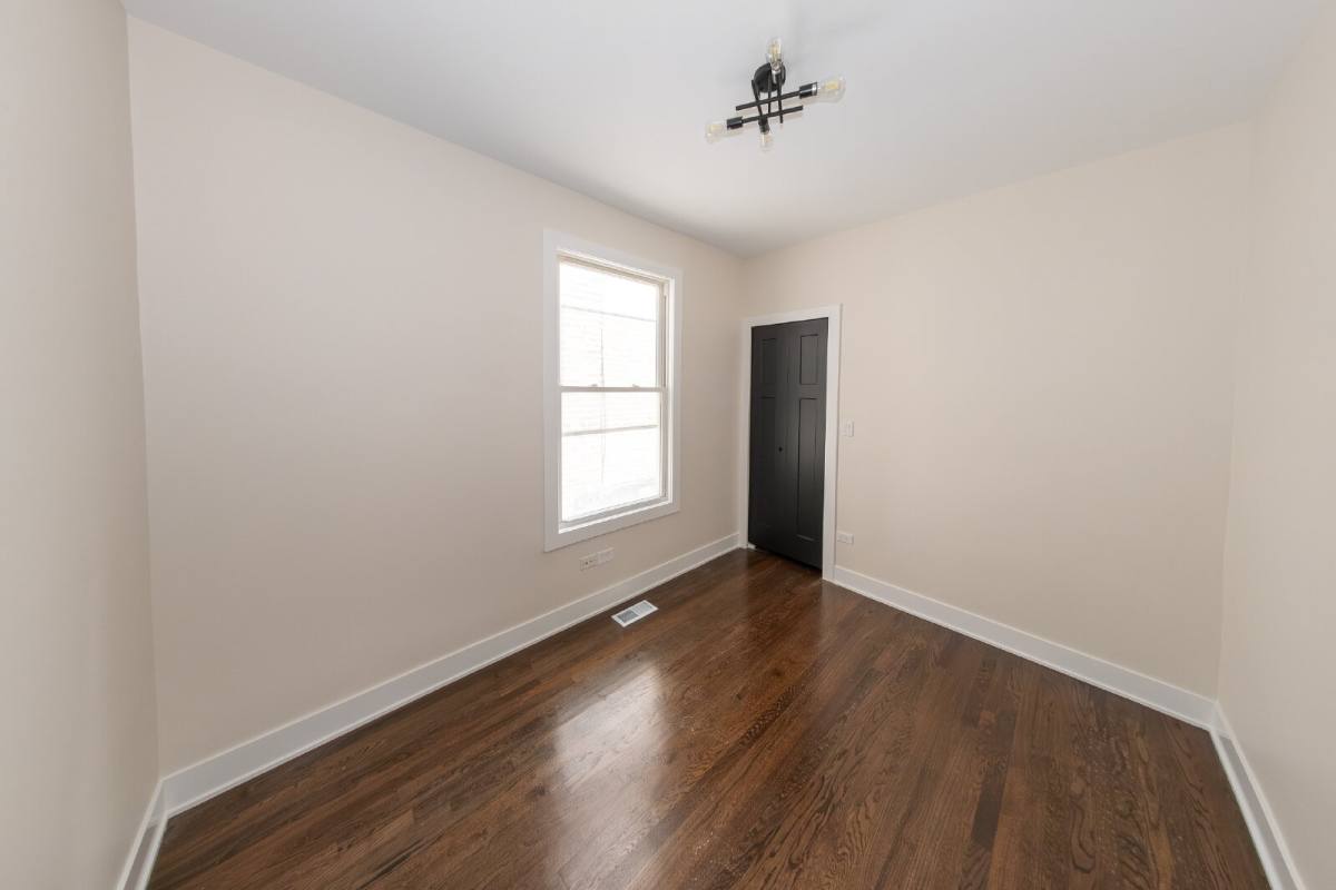 House for rent at 3233 W Berteau Ave, Chicago, IL 60618