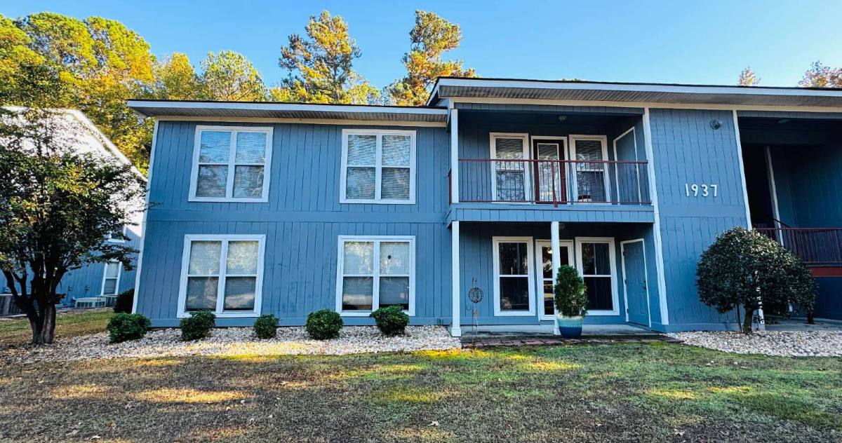 Condo for rent at 1937 Sardonyx Rd, Fayetteville, NC 28303