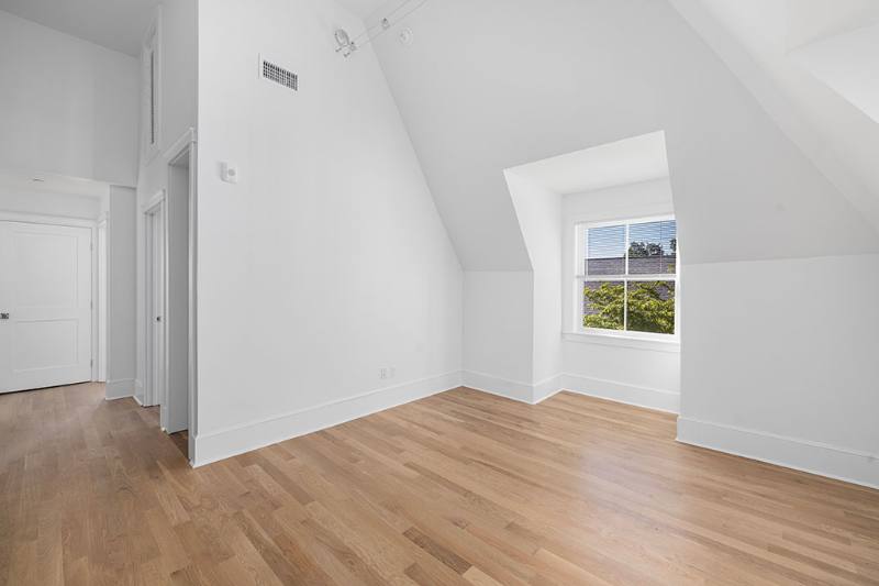 Apartment for rent at 293 Governor #302, Providence, RI 02906