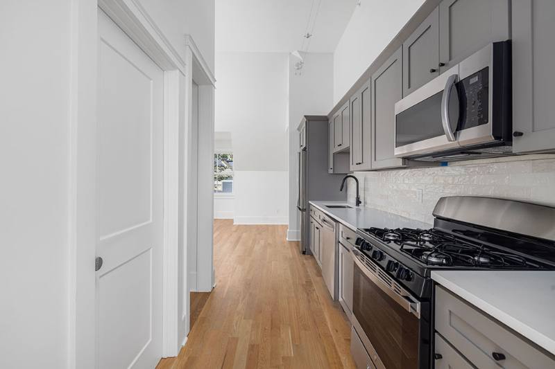 Apartment for rent at 293 Governor #302, Providence, RI 02906