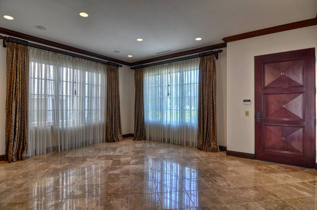 House for rent at 222 Iris Ave, Corona Del Mar, CA 92625