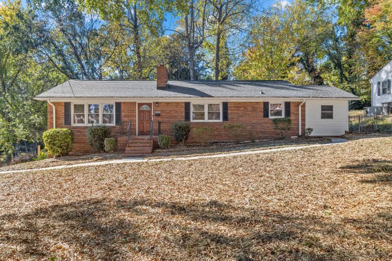 House for rent at 1200 Lockland Ave, Winston Salem, NC 27103