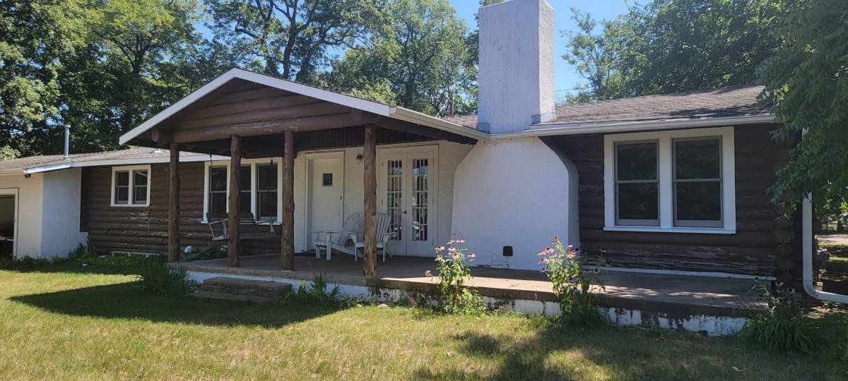 House for rent at 19101 Delton Ave, Minnetonka, MN 55345
