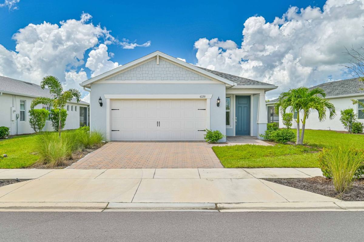House for rent at 42218 Edgewater Dr, Punta Gorda, FL 33982