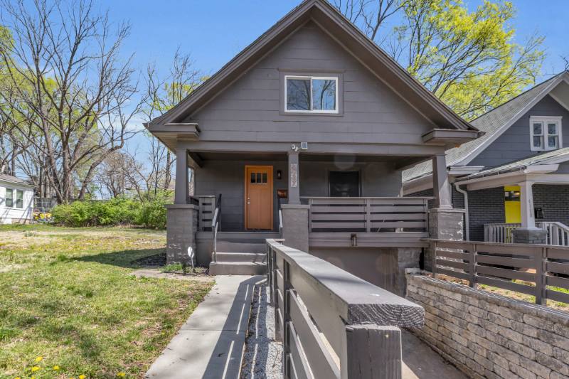 House for rent at 4117 Forest Ave, Kansas City, MO 64110