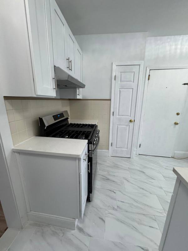 Apartment for rent at 334 Midland Ave #2, Saddle Brook, NJ 07663