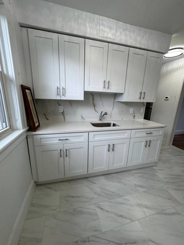 Apartment for rent at 334 Midland Ave #2, Saddle Brook, NJ 07663