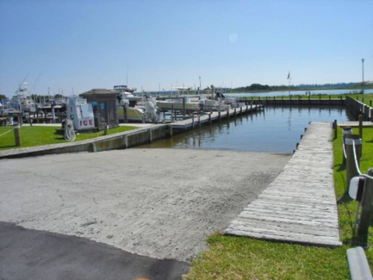Condo for rent at 650 Cedar Point Blvd #D35, Swansboro, NC 28584