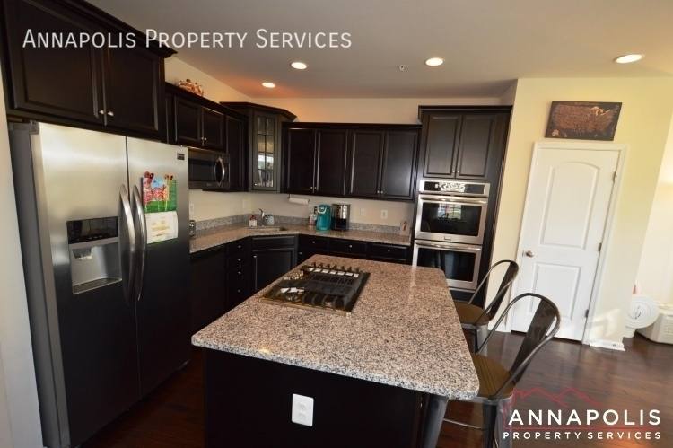 Townhouse for rent at 862 Nancy Lynn Lane, Arnold, MD 21012