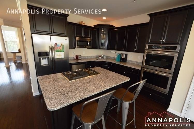 Townhouse for rent at 862 Nancy Lynn Lane, Arnold, MD 21012